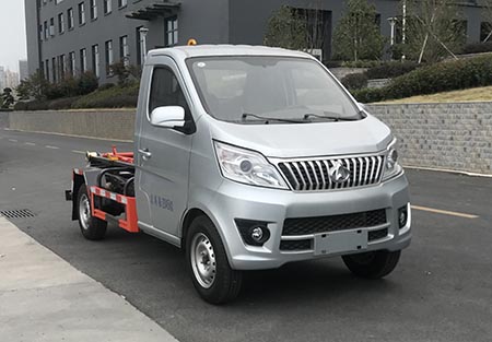 長(zhǎng)安車(chē)廂可卸式垃圾車(chē)
