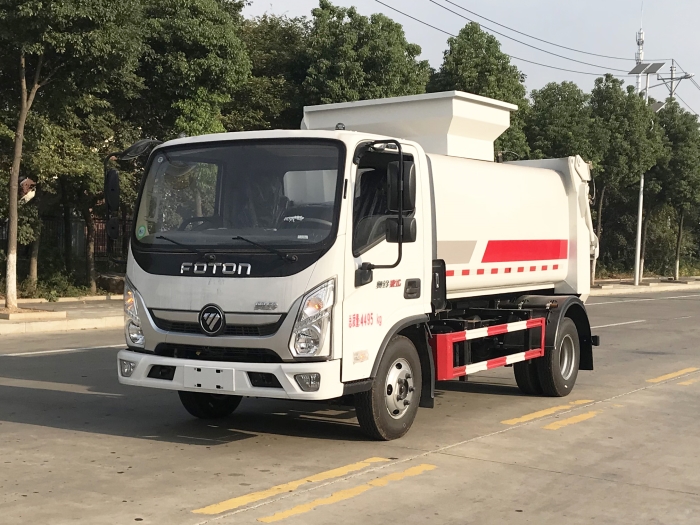 福田奧鈴餐廚垃圾車(chē)